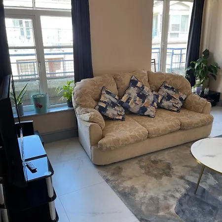 Apartment Castle Dublin